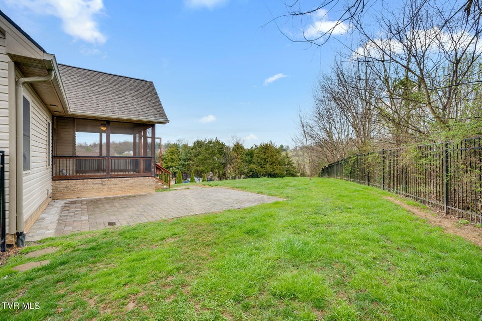 Photo #41: 1276 Savin Falls