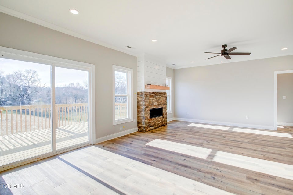 Photo #17: 943 Sugar Hollow Road