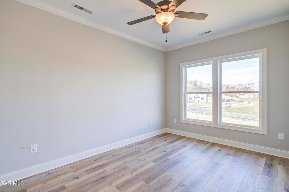 Photo #28: 943 Sugar Hollow Road