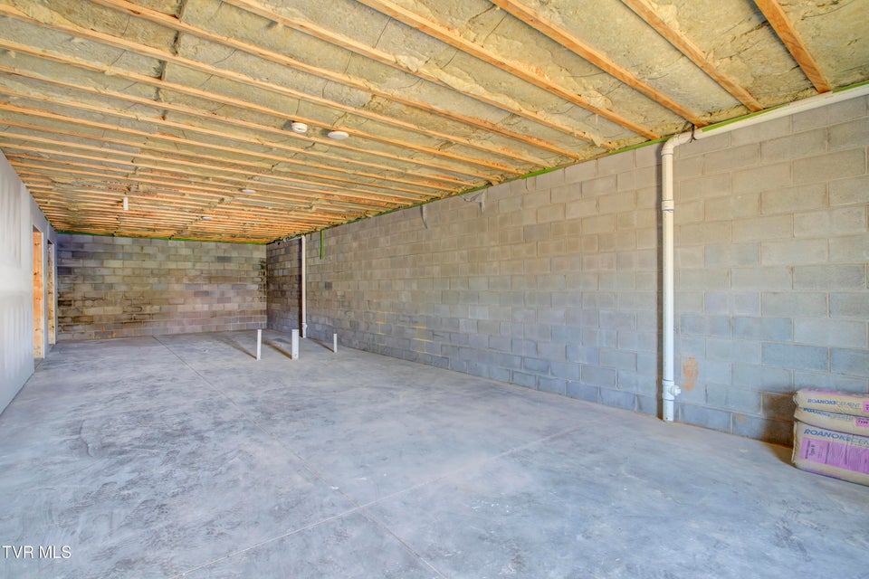 Photo #30: 943 Sugar Hollow Road