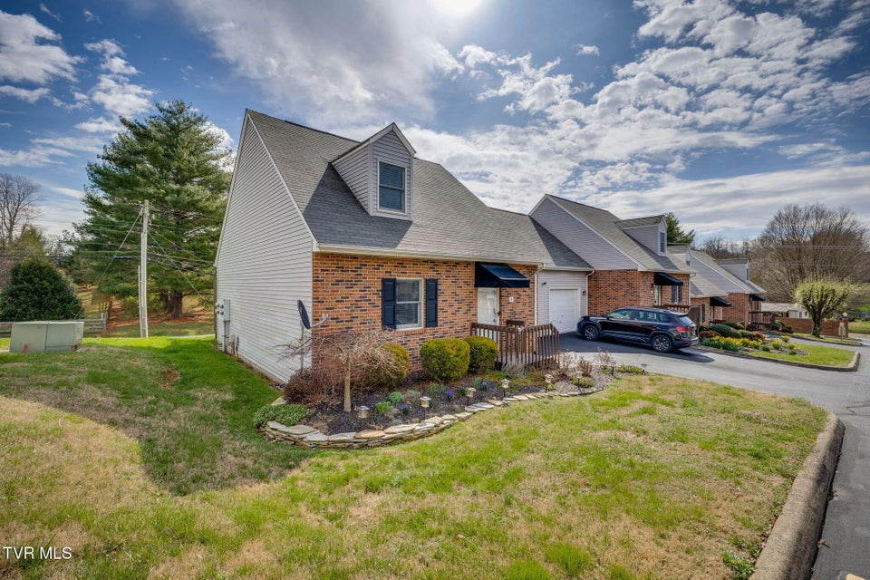 Photo #2: 2700 Indian Ridge Road