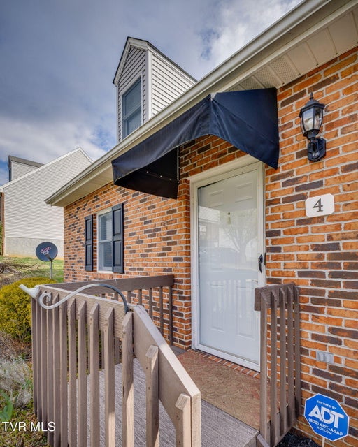 Photo #3: 2700 Indian Ridge Road