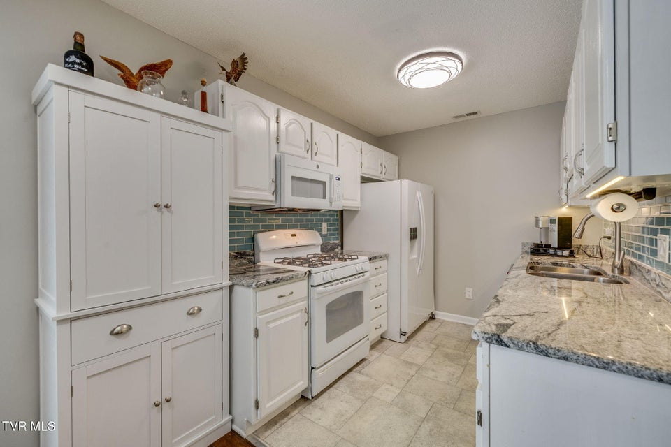 Photo #10: 2700 Indian Ridge Road