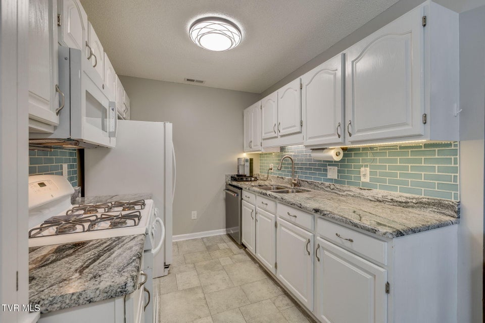 Photo #11: 2700 Indian Ridge Road