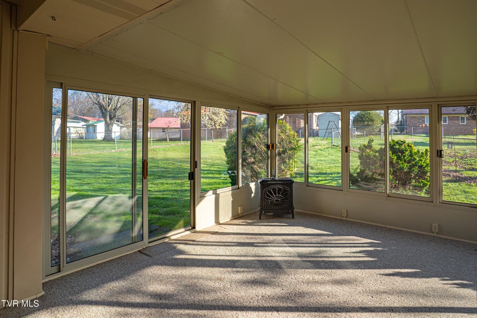 Photo #7: 111 Fairlawn Drive