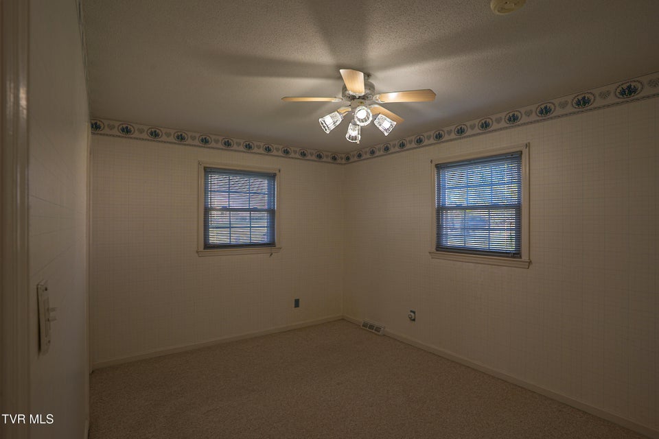 Photo #20: 111 Fairlawn Drive