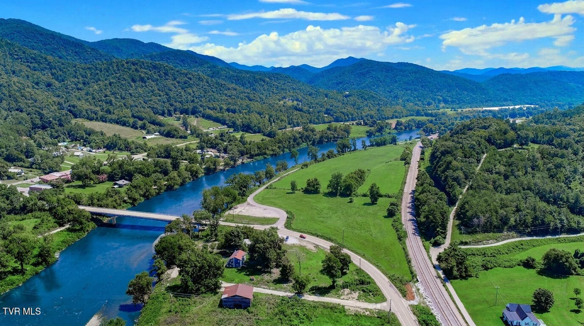 Photo #5: 130 & 110 Only Way 