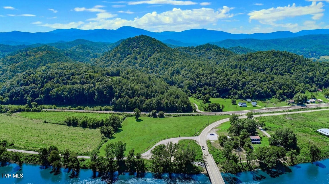 Photo #7: 130 & 110 Only Way 