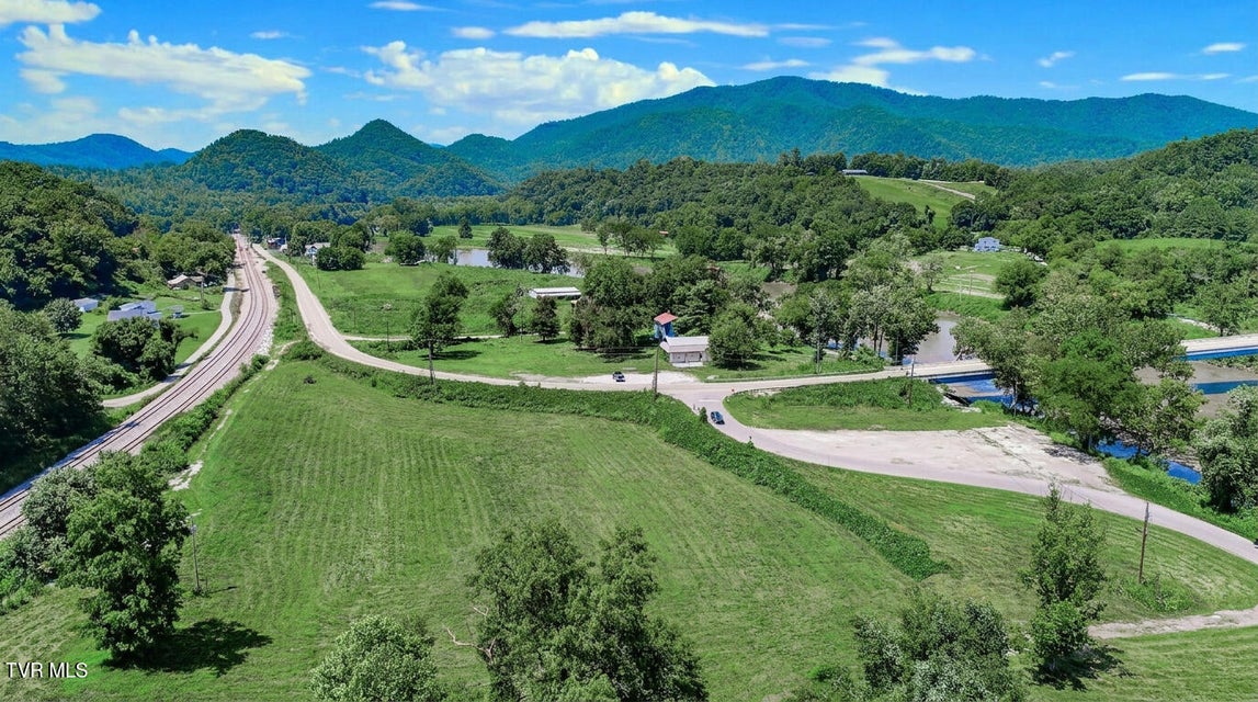 Photo #14: 130 & 110 Only Way 