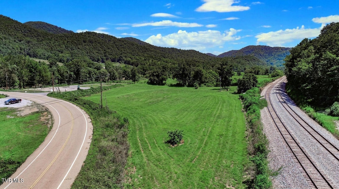 Photo #15: 130 & 110 Only Way 