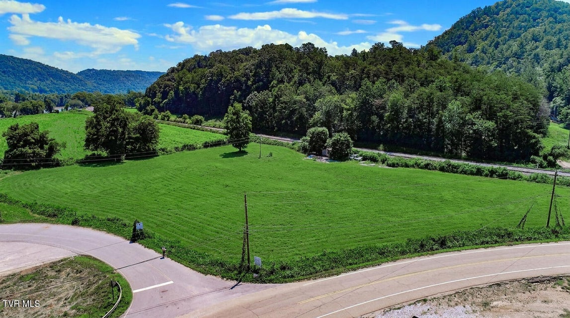 Photo #17: 130 & 110 Only Way 