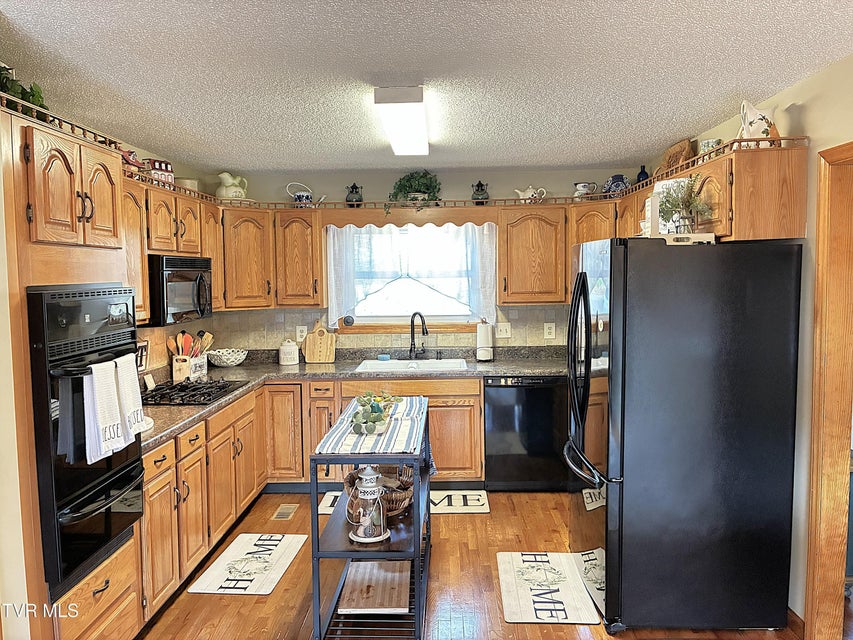 Photo #16: 154 Horton Ridge Road