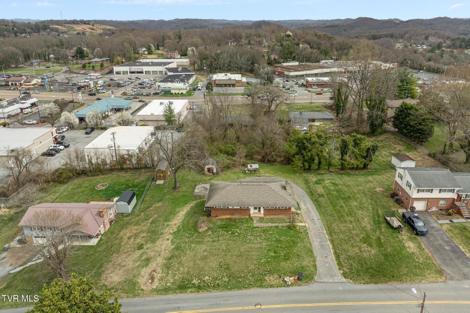 Photo #28: 4321 Ridgemont Drive