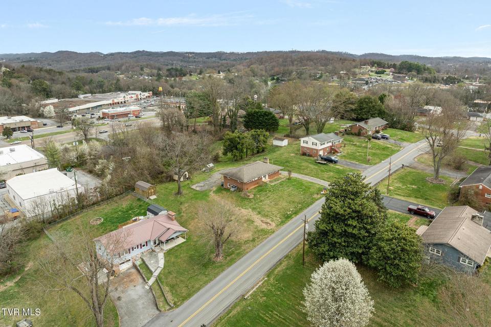 Photo #34: 4321 Ridgemont Drive