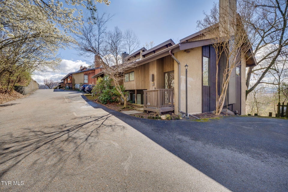 Photo #2: 111 Tree Top Lane