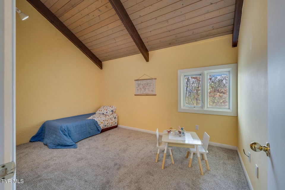 Photo #26: 111 Tree Top Lane