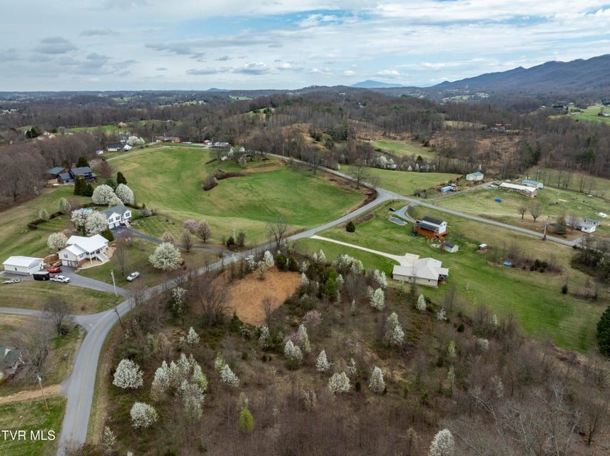 Photo #7: Tbd Ralph Hoss Road