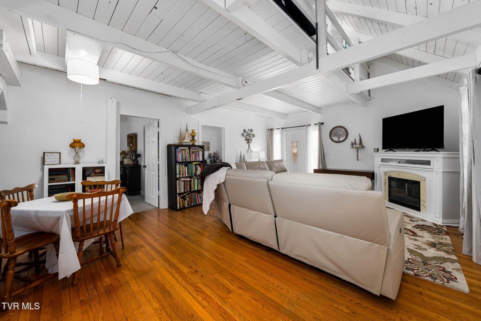 Photo #7: 101 Taylortown Road