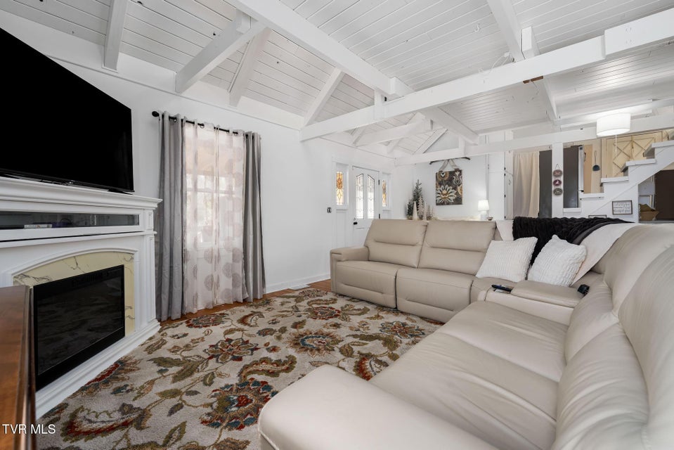 Photo #10: 101 Taylortown Road