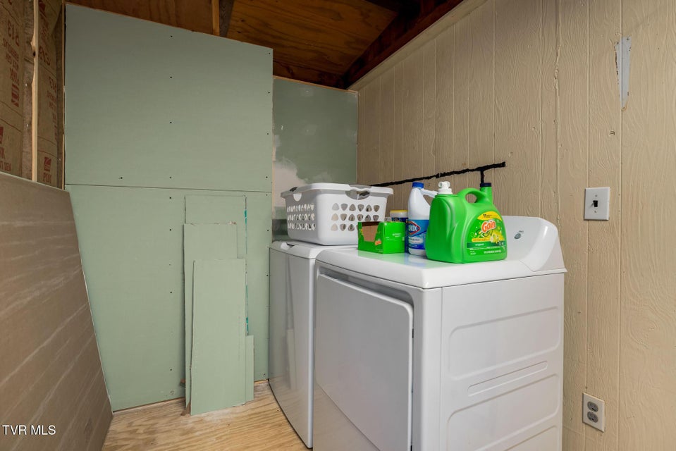 Photo #26: 101 Taylortown Road