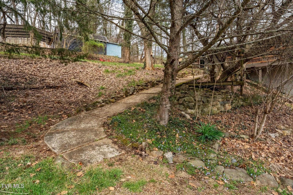 Photo #44: 101 Taylortown Road