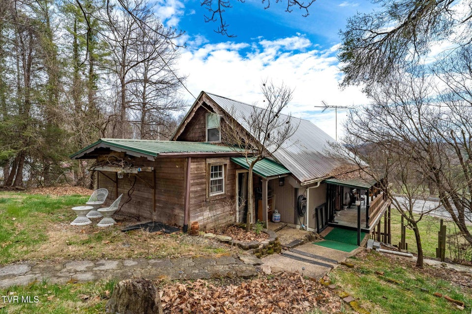 Photo #36: 101 Taylortown Road