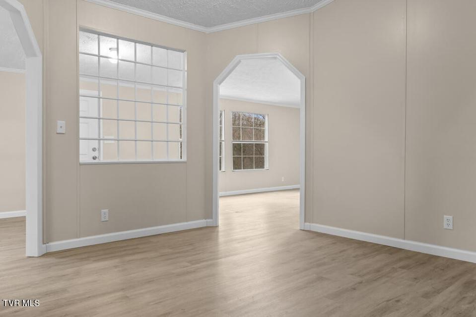 Photo #5: 835 Mountain View Road