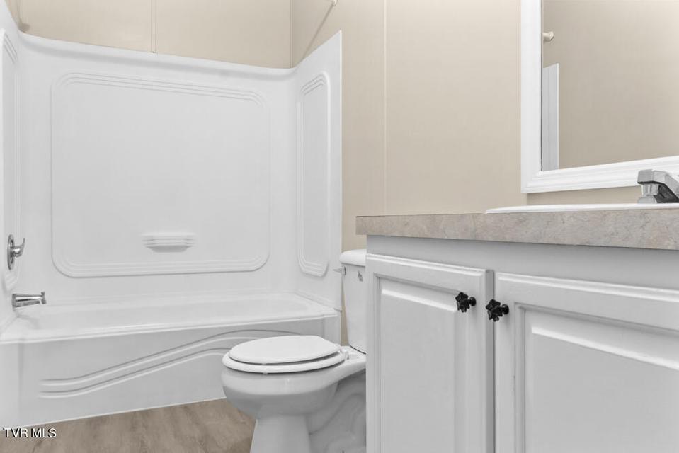 Photo #16: 835 Mountain View Road