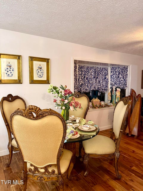 Photo #33: 11516 Frederick Road