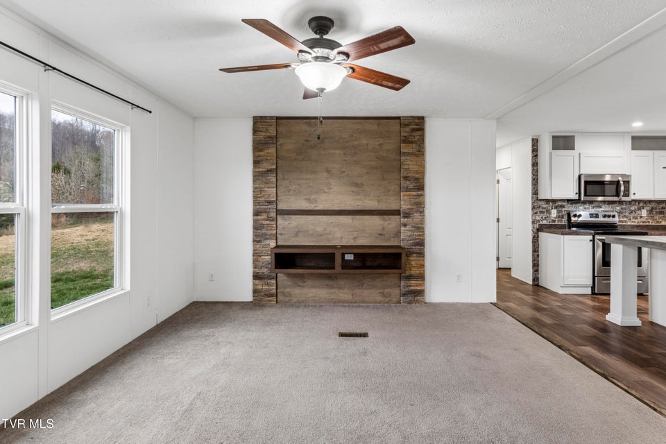 Photo #5: 274 Scott Lane