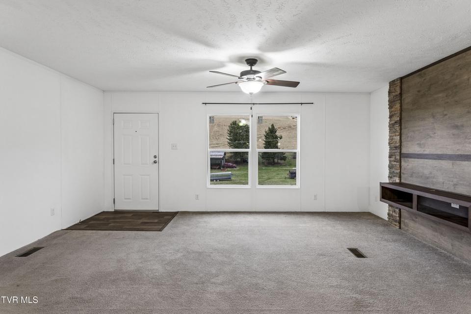 Photo #6: 274 Scott Lane