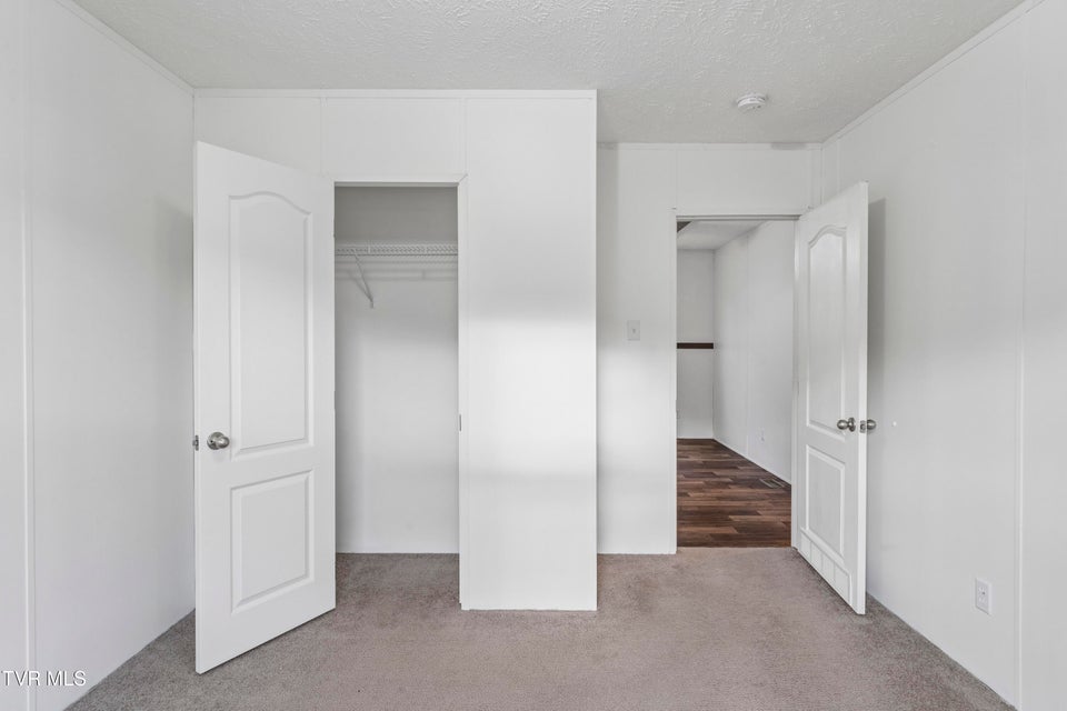 Photo #29: 274 Scott Lane