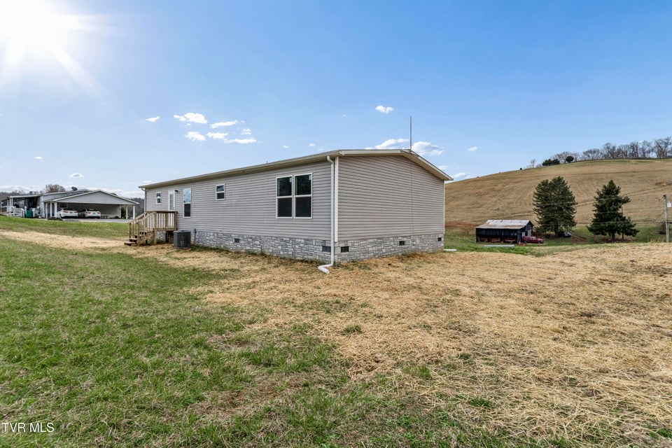 Photo #35: 274 Scott Lane