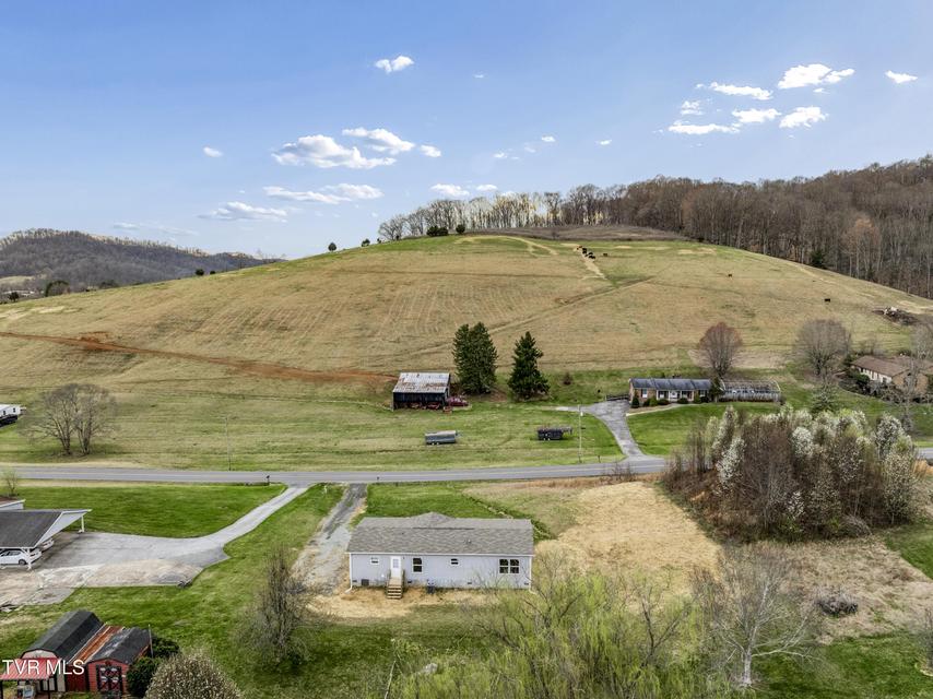 Photo #42: 274 Scott Lane