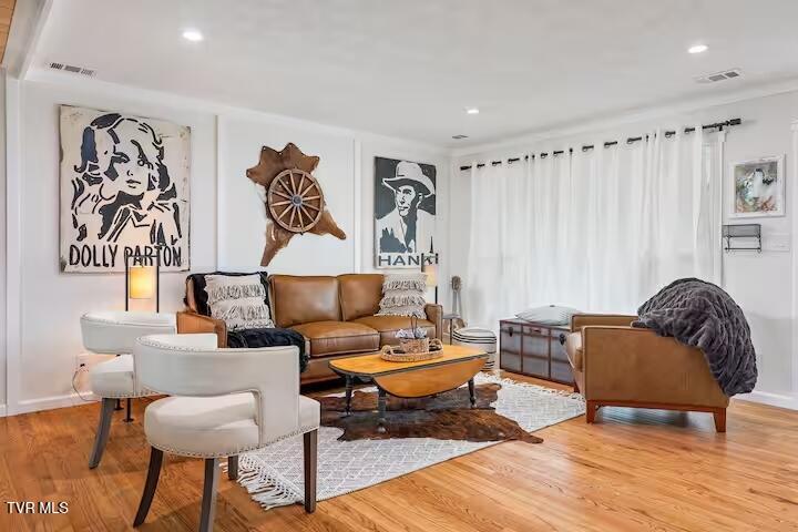 Photo #4: 508 Woodhaven Drive