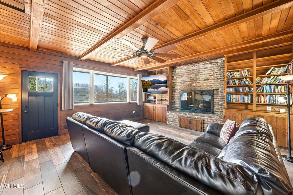 Photo #16: 180 Green Hill Road