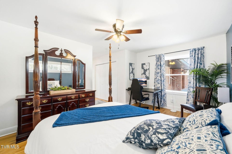 Photo #23: 180 Green Hill Road