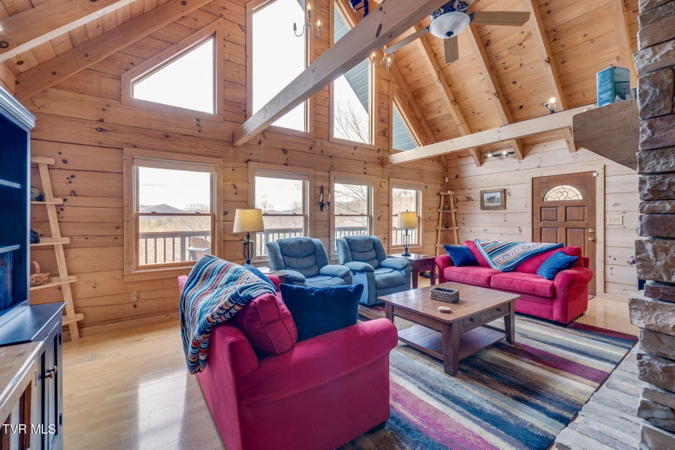 Photo #7: 107 Deer Run Drive