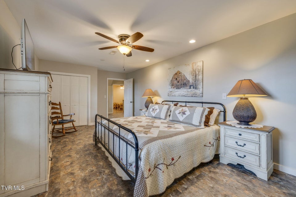 Photo #39: 107 Deer Run Drive