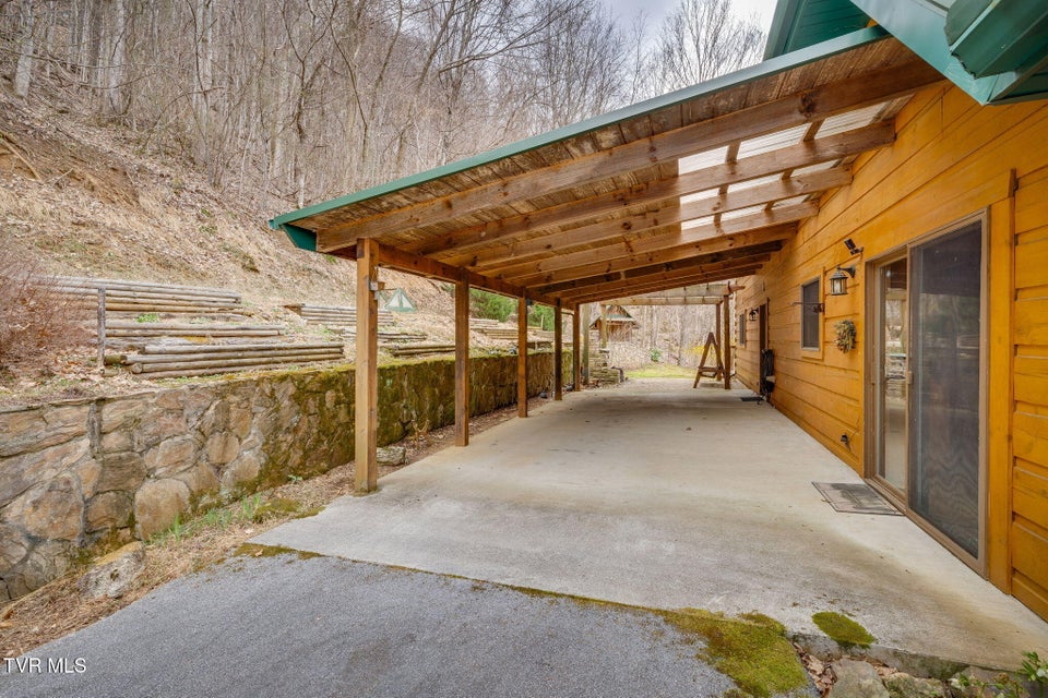 Photo #61: 107 Deer Run Drive