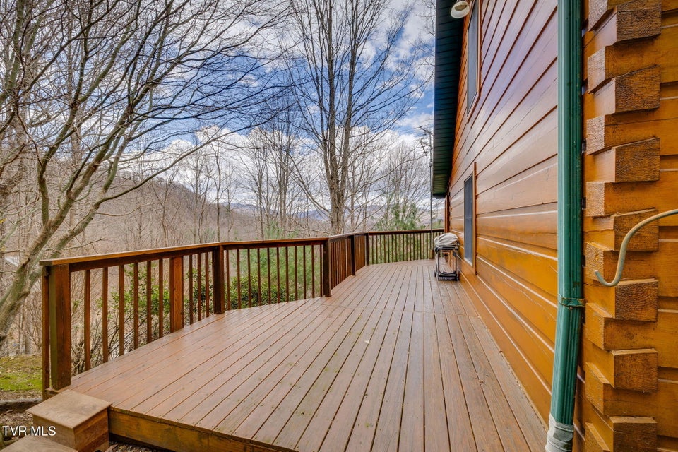 Photo #62: 107 Deer Run Drive