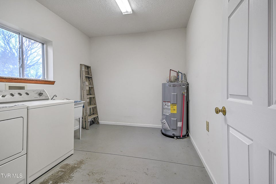 Photo #20: 2536 Old Stagecoach Road