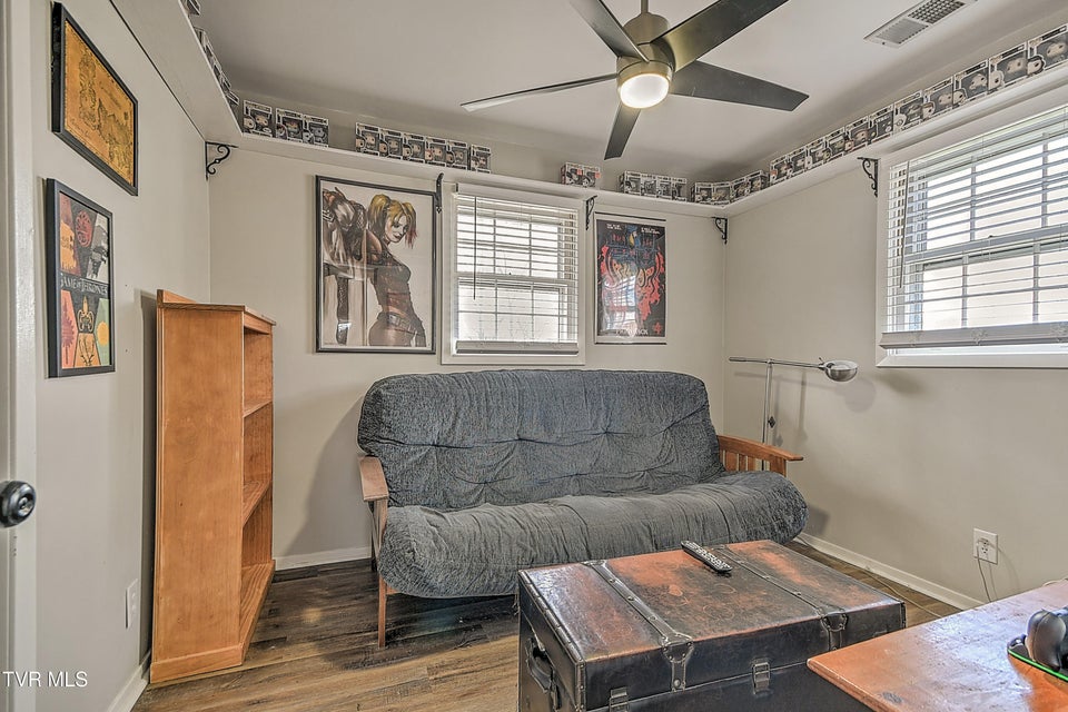 Photo #21: 4006 Englewood Boulevard