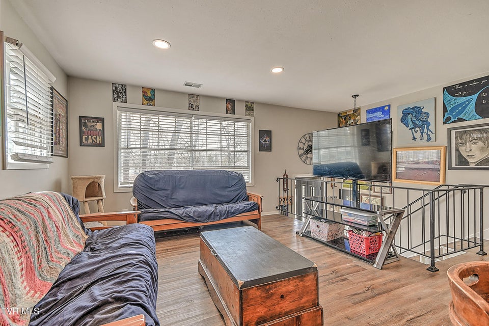 Photo #17: 4006 Englewood Boulevard