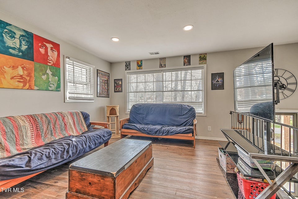 Photo #18: 4006 Englewood Boulevard