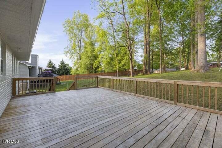 Photo #9: 4006 Englewood Boulevard