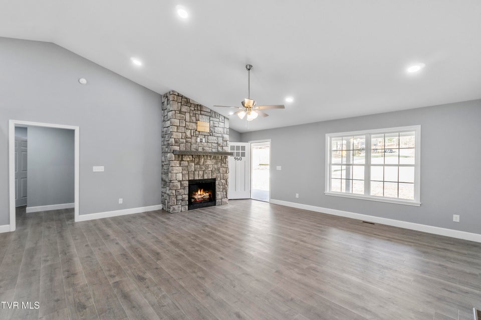 Photo #6: 960 Allens Bridge Road