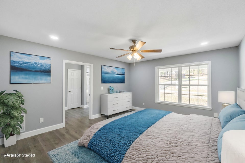 Photo #13: 960 Allens Bridge Road