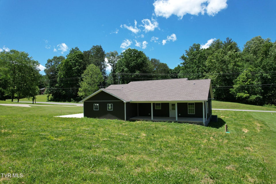 Photo #37: 960 Allens Bridge Road