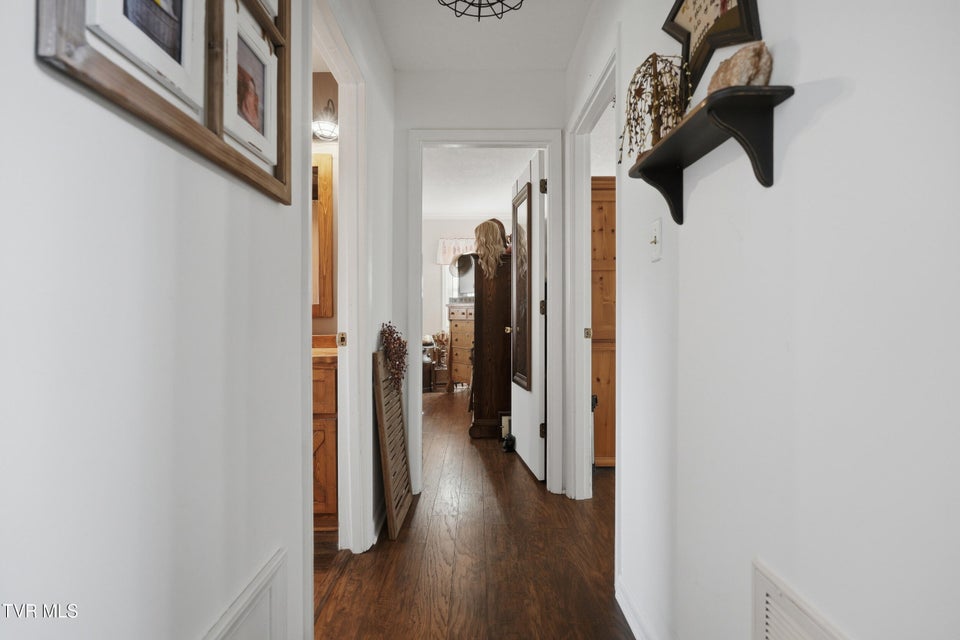 Photo #14: 6320 Booth Court